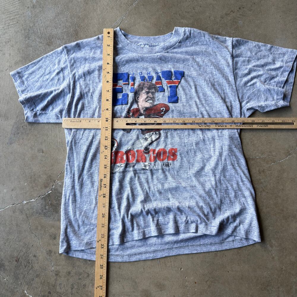 Vintage 80s 1987 NFL Denver Broncos MVP John Elway Caricature Print T Shirt LRG - Picture 4 of 5